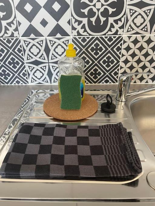 Studio Cosy Rue Alexander Taylor, Wifi, 2 Pers По Экстерьер фото